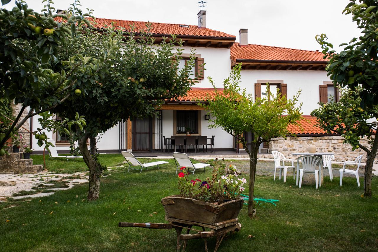 Affittacamere Casa De La Cadena Asiáin Esterno foto
