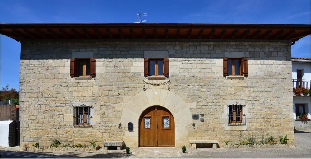 Affittacamere Casa De La Cadena Asiáin Esterno foto